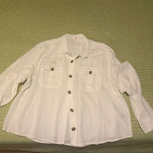 Maurice’s White Button-Up Shirt 1X